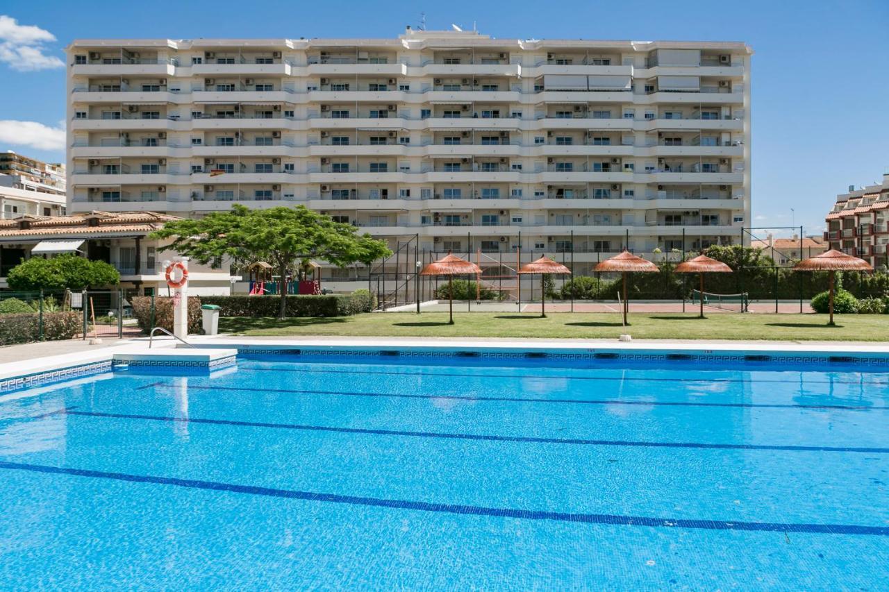 MalagadeVacaciones - La Carihuela Palace Torremolinos Exterior foto
